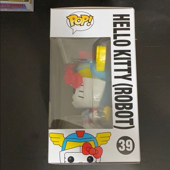 Hello Kitty (Robot) 2020 SDCC Funko POP - Picture 4 of 4